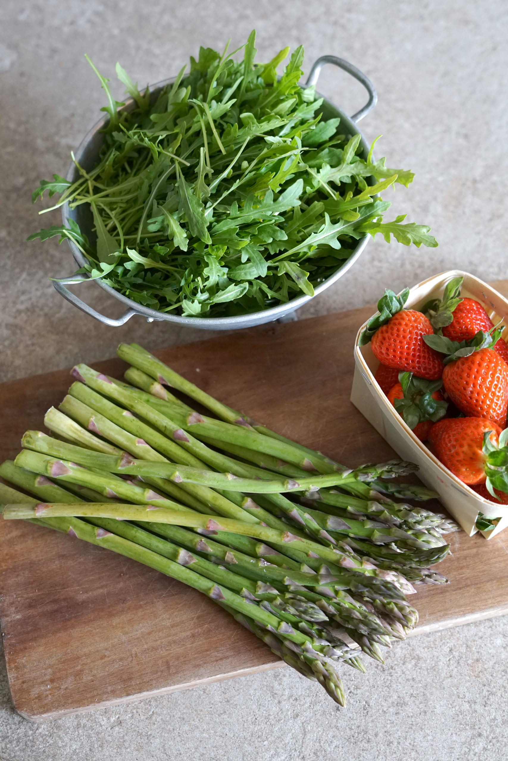 Salade asperges et fraises Salade asperges et fraises