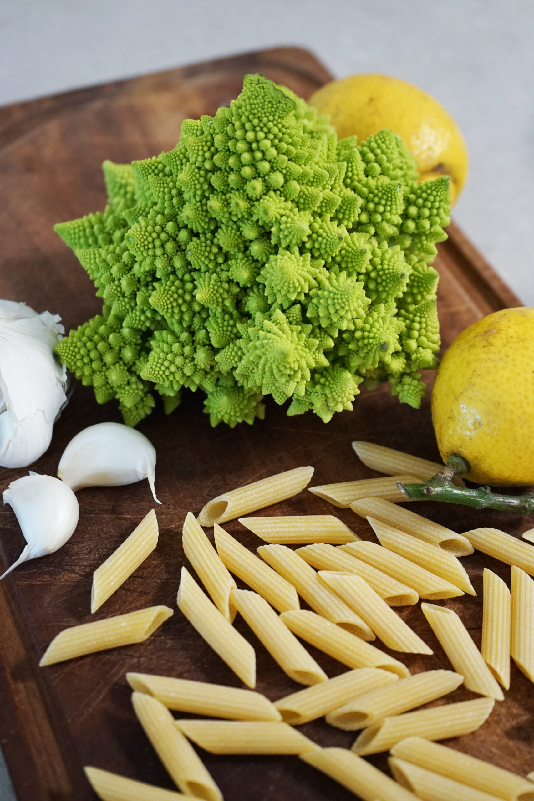 Pâtes ail/citron et chou romanesco